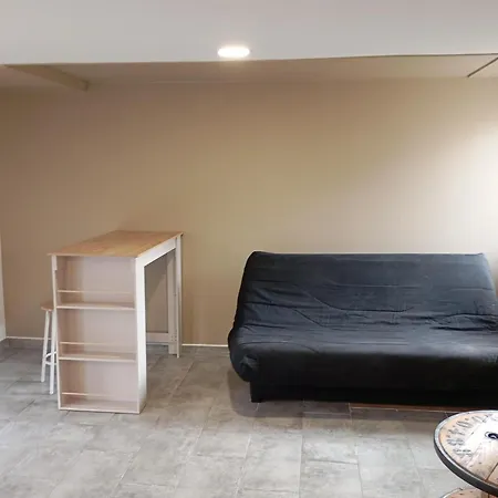 Le A La Apartment *